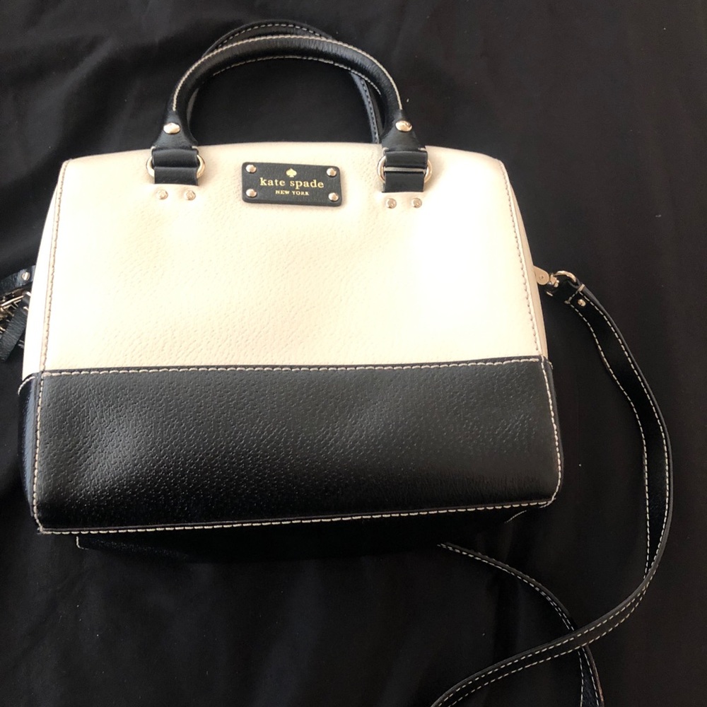 Black and white Kate spade bag